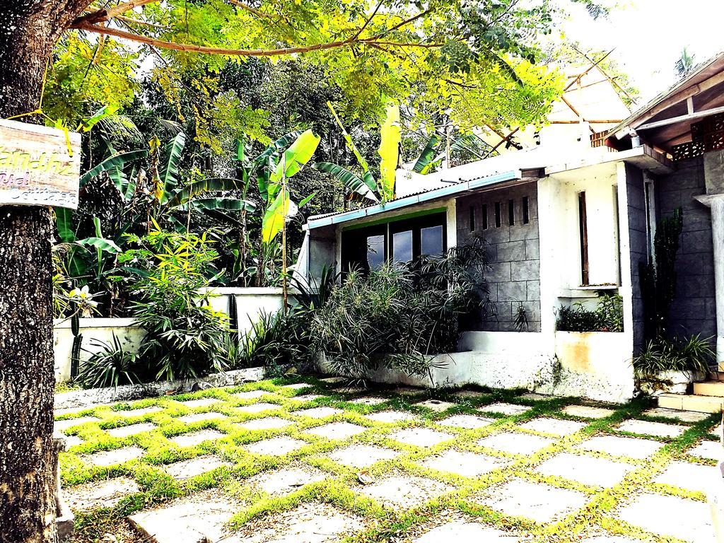 Uma Nandhi Ubud Natural Cottage Exterior photo